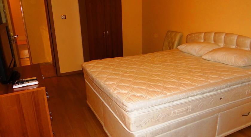 Luxury Versailles Apartments Center Opera Burgas Bilik gambar